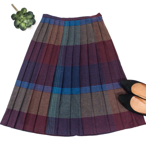 Briggs New York Dresses & Skirts - VTG Briggs | Wool Blend Pleated Midi Skirt